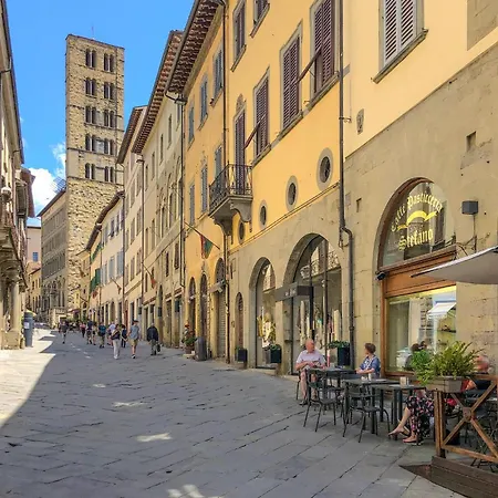 2 Bedroom Gorgeous In *